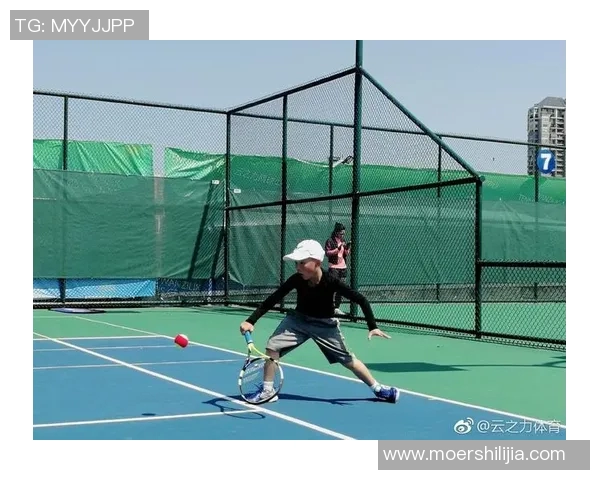 重庆网球队中路突破创新之路探索与实践分析