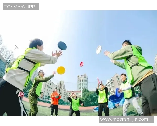 飞盘深度探索:揭开杭州飞盘队独特节奏与团队默契的秘密